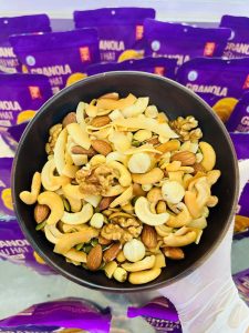 GRANOLA SIÊU HẠT NƯỚNG MỘC